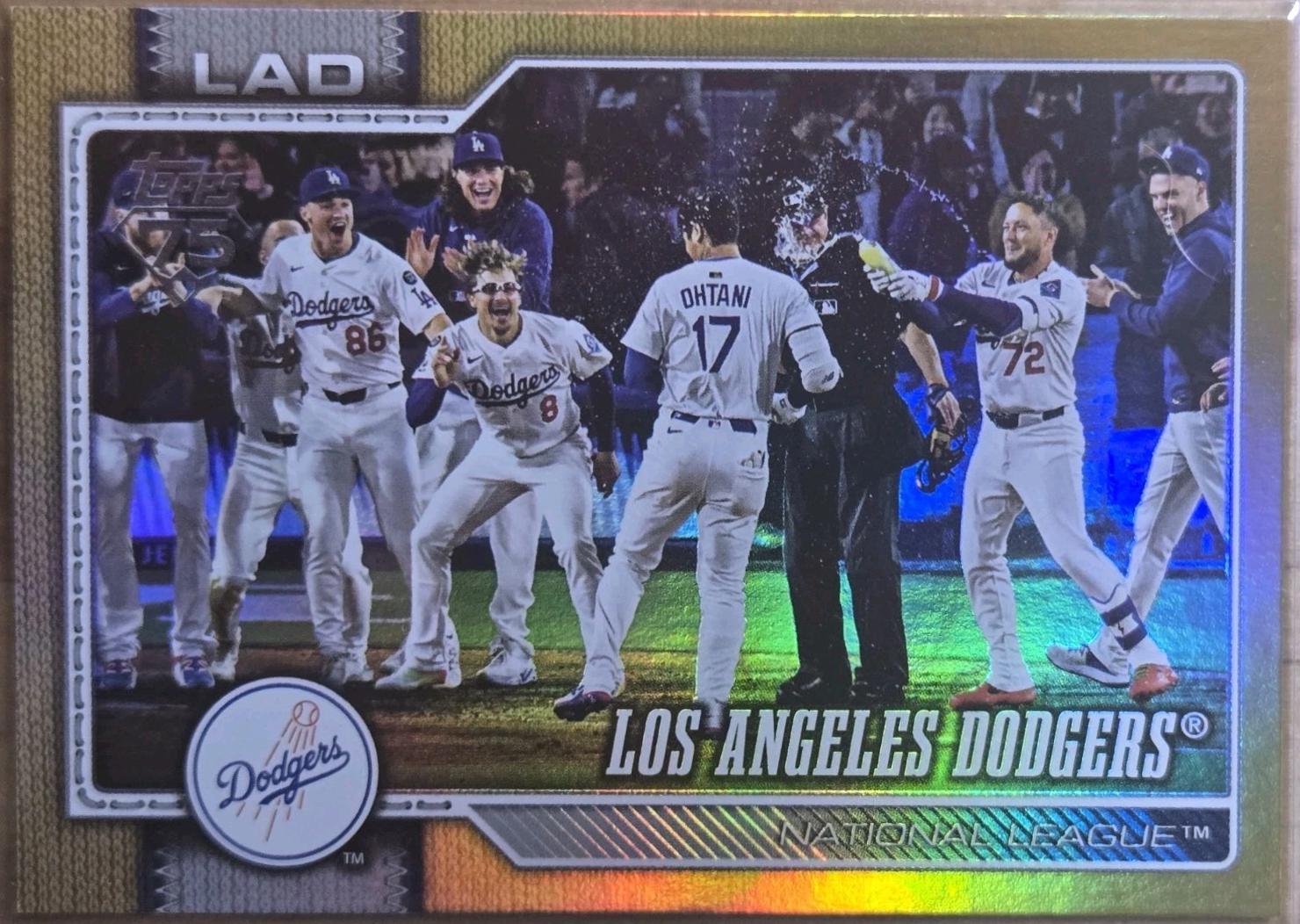 Los Angeles Dodgers [Gold Rainbow] #256