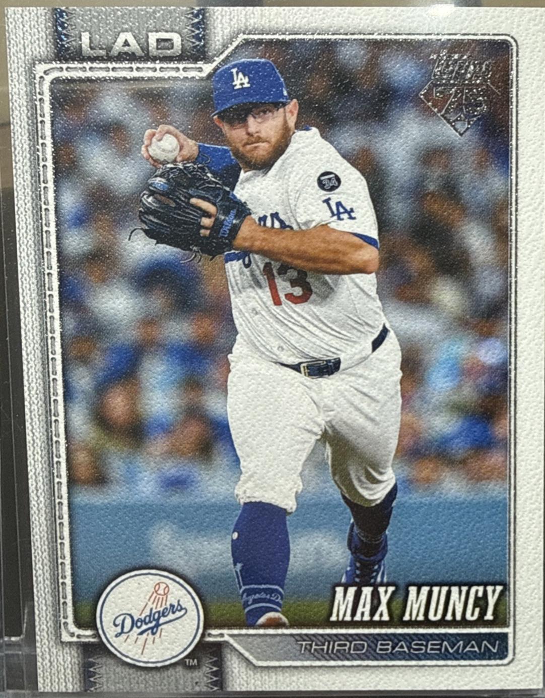 Max Muncy [Canvas] #252