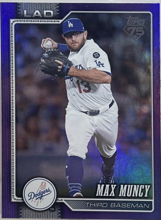 Max Muncy [Purple Rainbow] #252