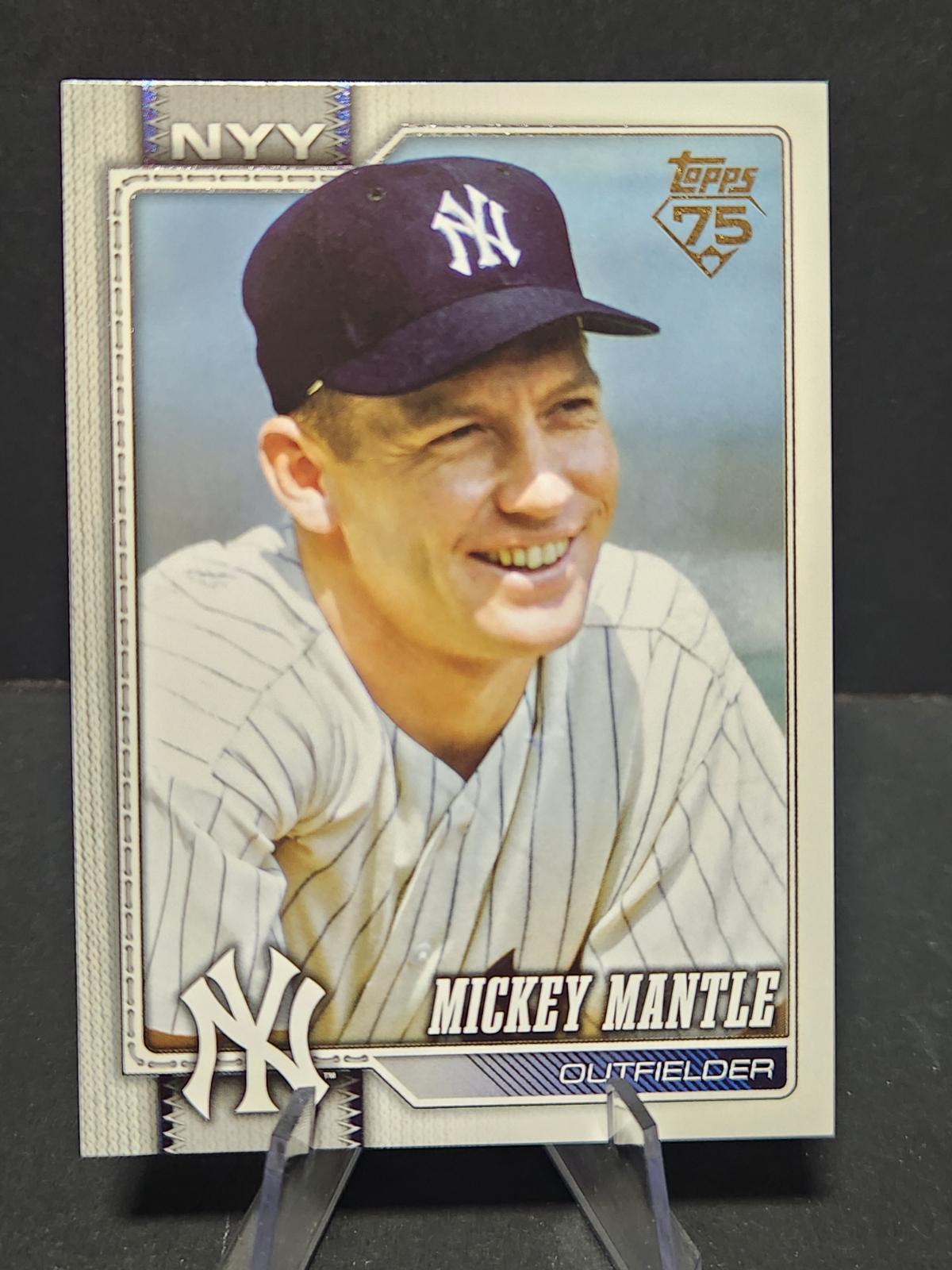 Mickey Mantle [Golden Mirror Legend Variation] #341