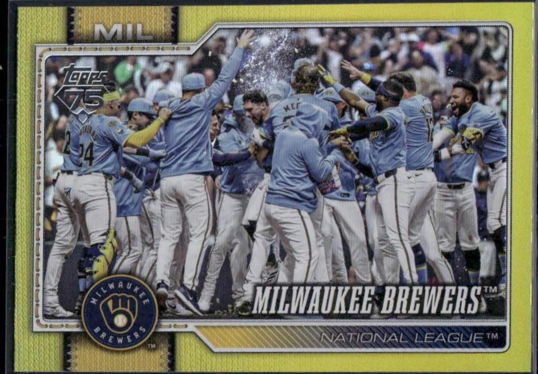 Milwaukee Brewers [Yellow Holo] #107