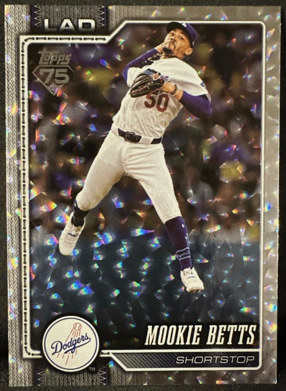 Mookie Betts [Silver Crackleboard Foil Board] #41