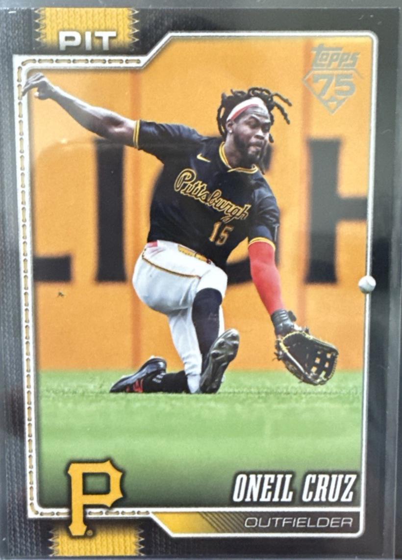 Oneil Cruz [Black Border] #246
