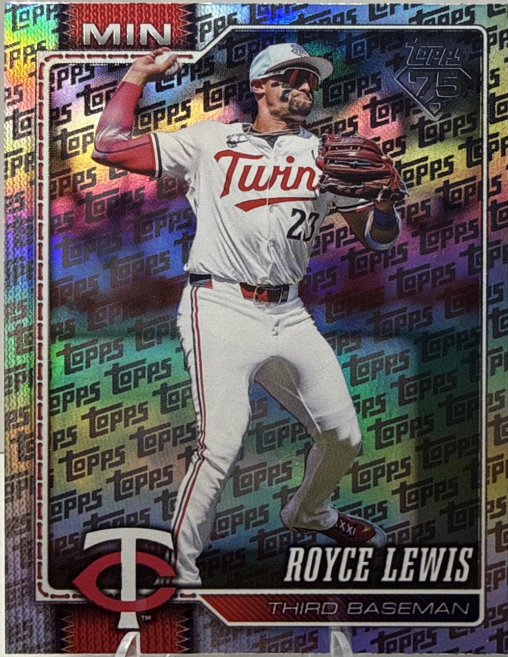 Royce Lewis [Topps Foil Pattern] #115