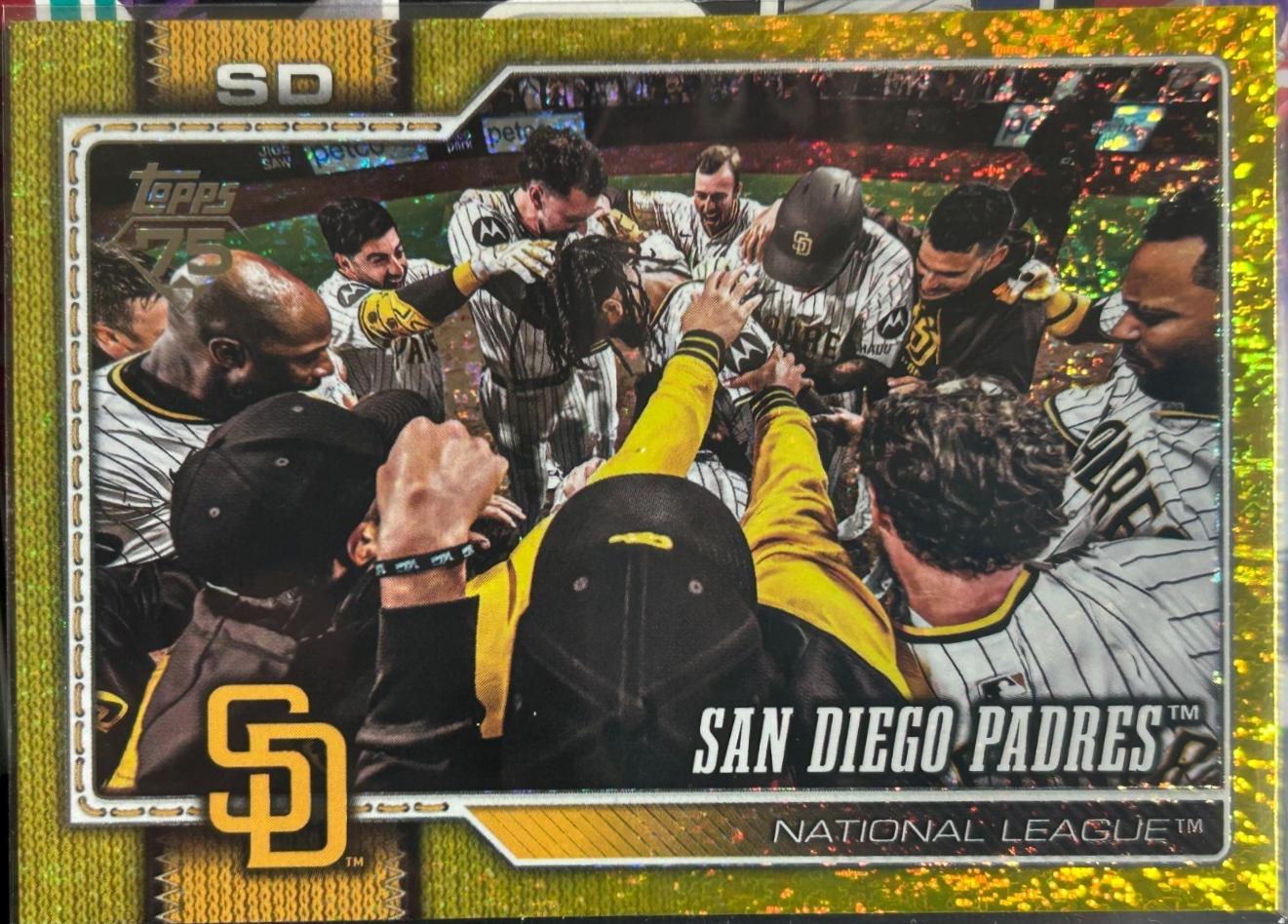 San Diego Padres [Yellow Holo] #292