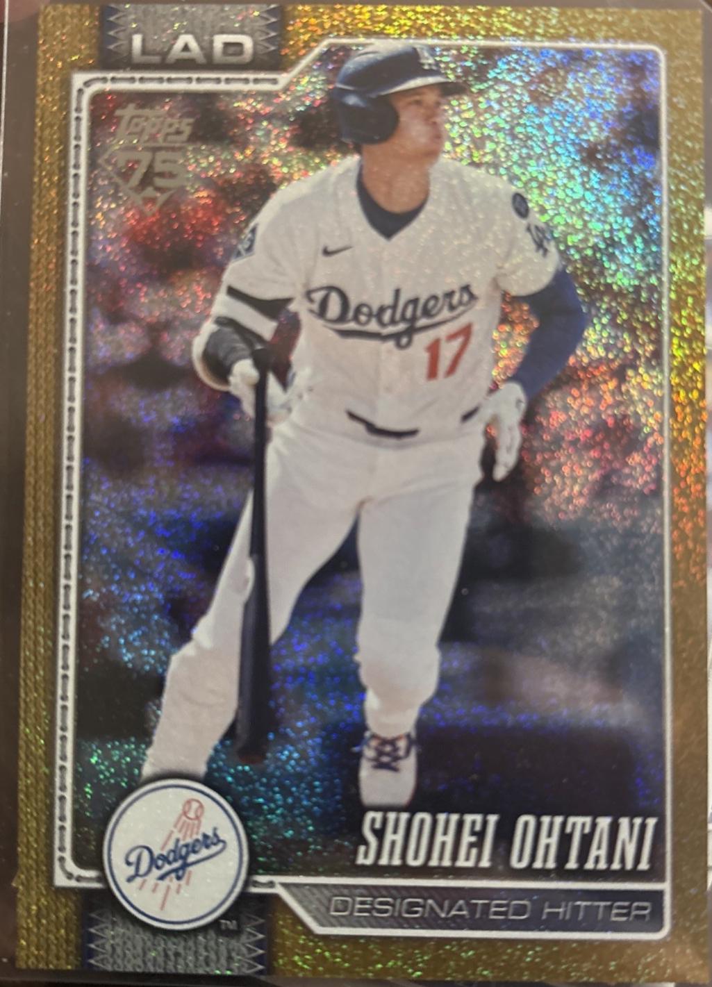 Shohei Ohtani [Gold Sandglitter] #200