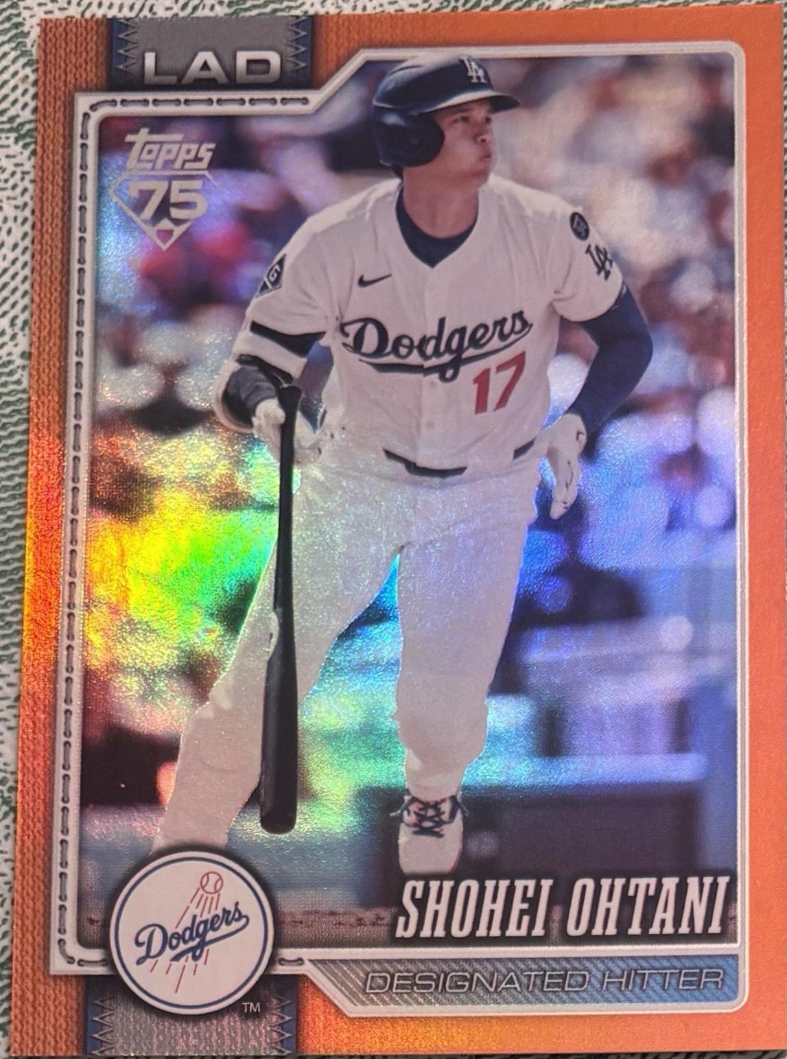 Shohei Ohtani [Orange Sandglitter] #200