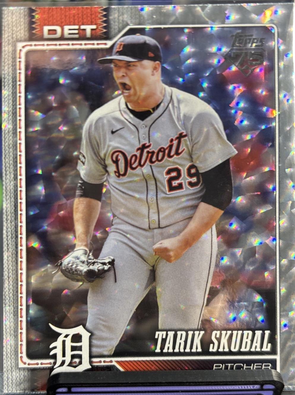 Tarik Skubal [Silver Crackleboard] #300