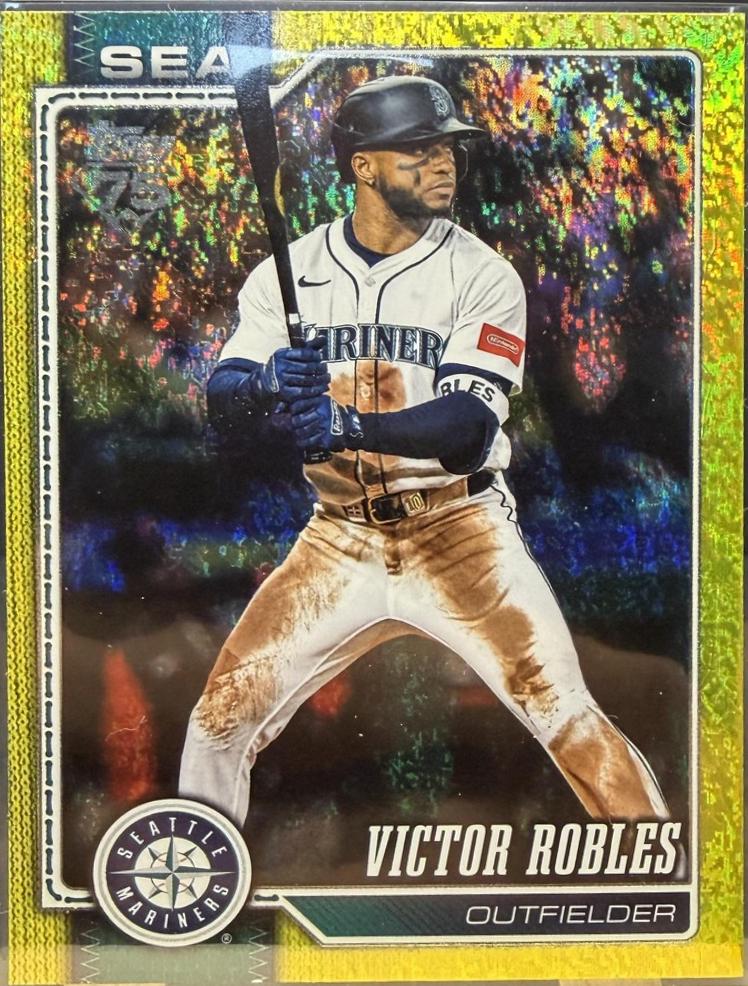 Victor Robles [Yellow Holo] #160