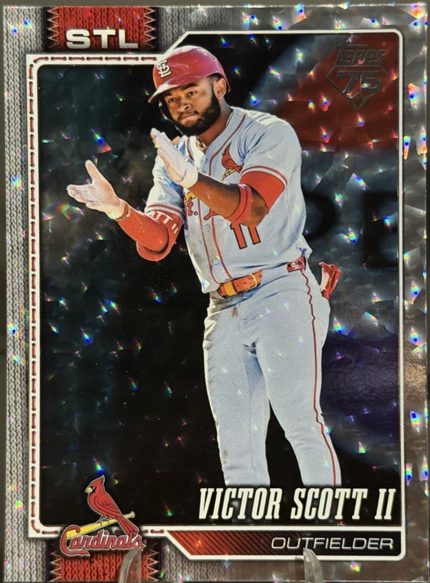 Victor Scott II [Silver Crackleboard] #221