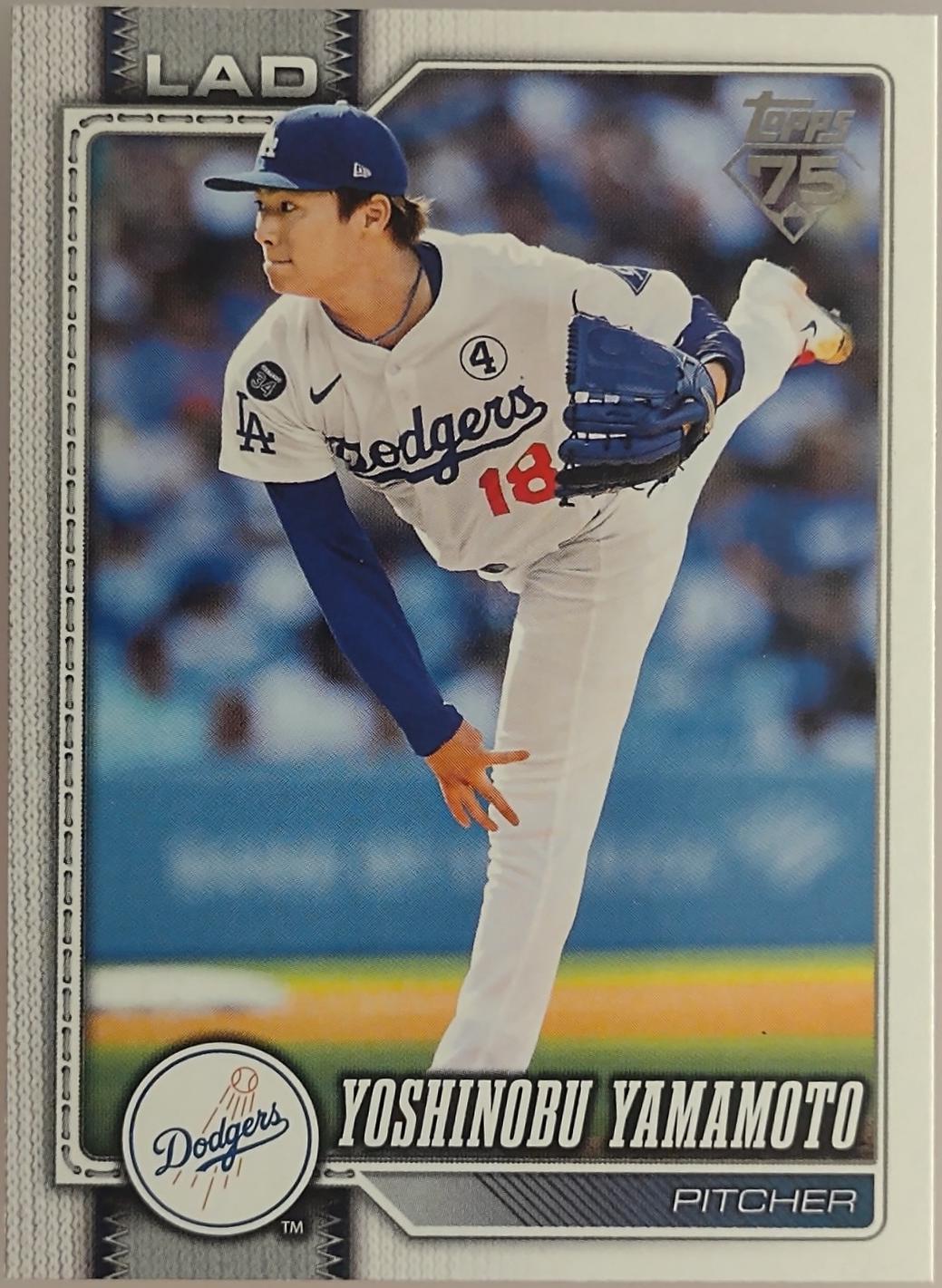 Yoshinobu Yamamoto [Years of Topps] #90