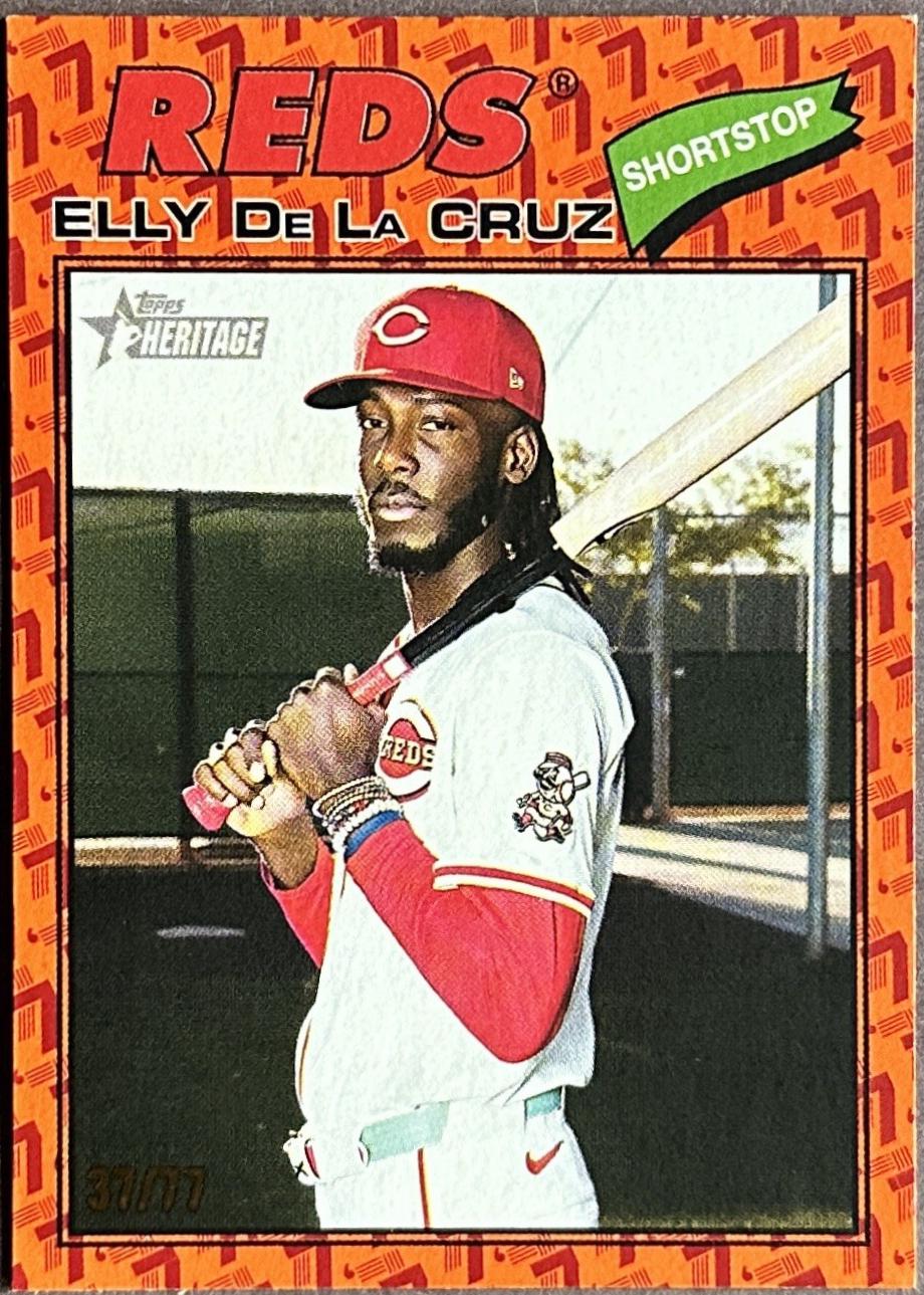 Elly De La Cruz [Color Of The Year Orange] #70