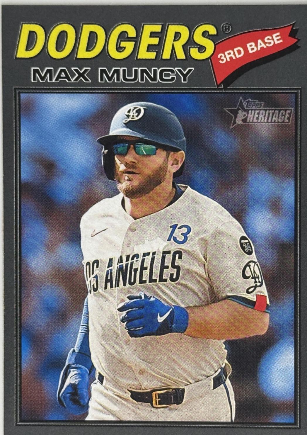 Max Muncy [Dark Gray Bordered] #158