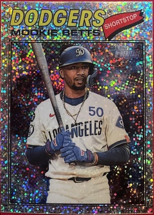 Mookie Betts [Silver Sparkle Chrome] #12