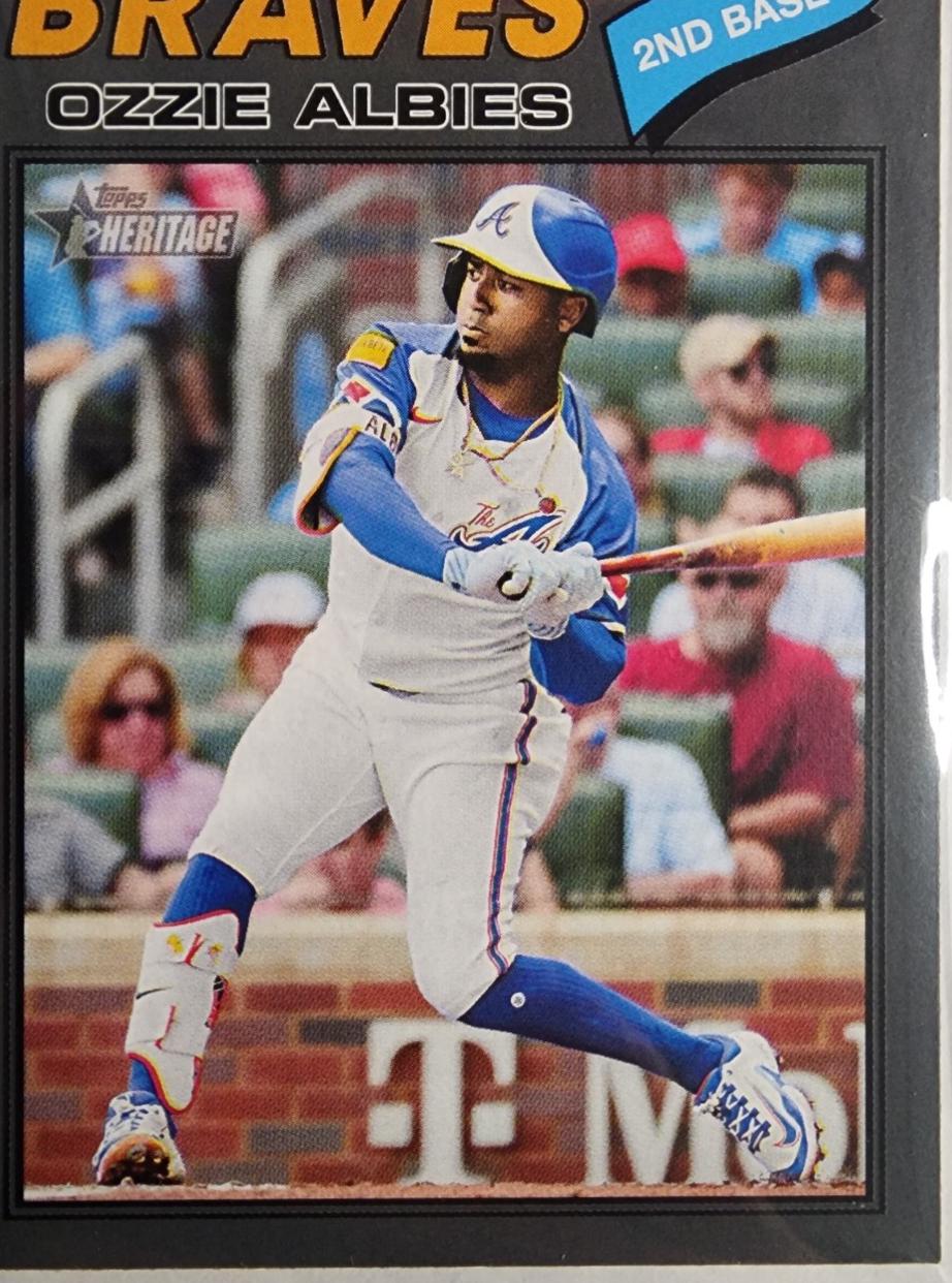 Ozzie Albies [Dark Green] #264