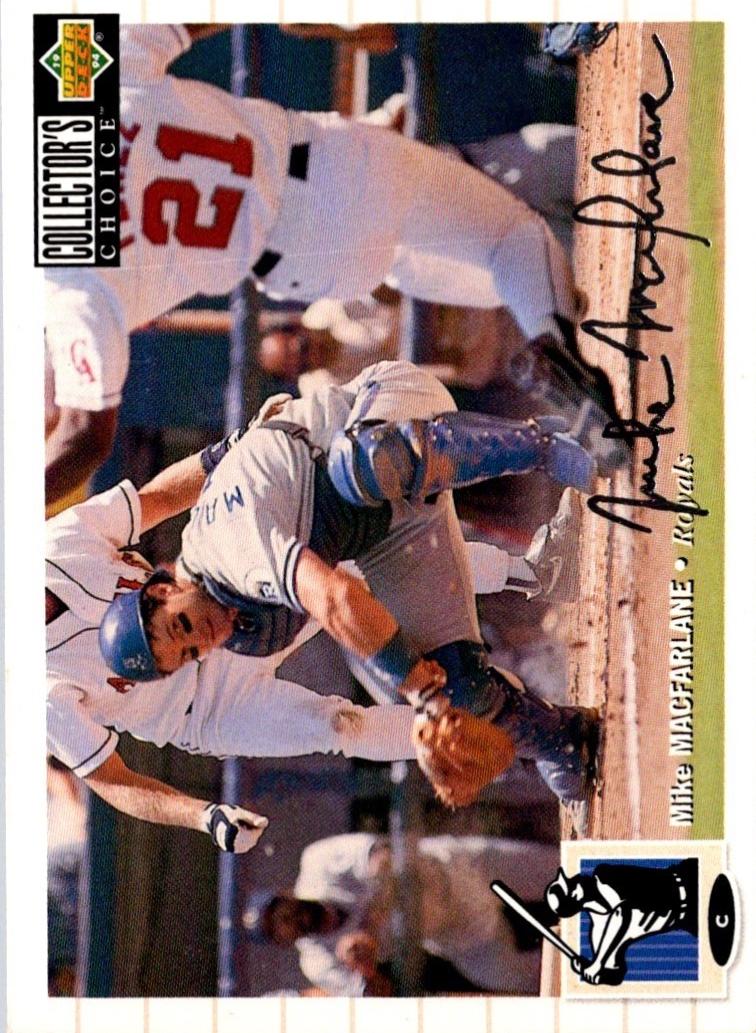 Mike Macfarlane [Gold Signature] #181