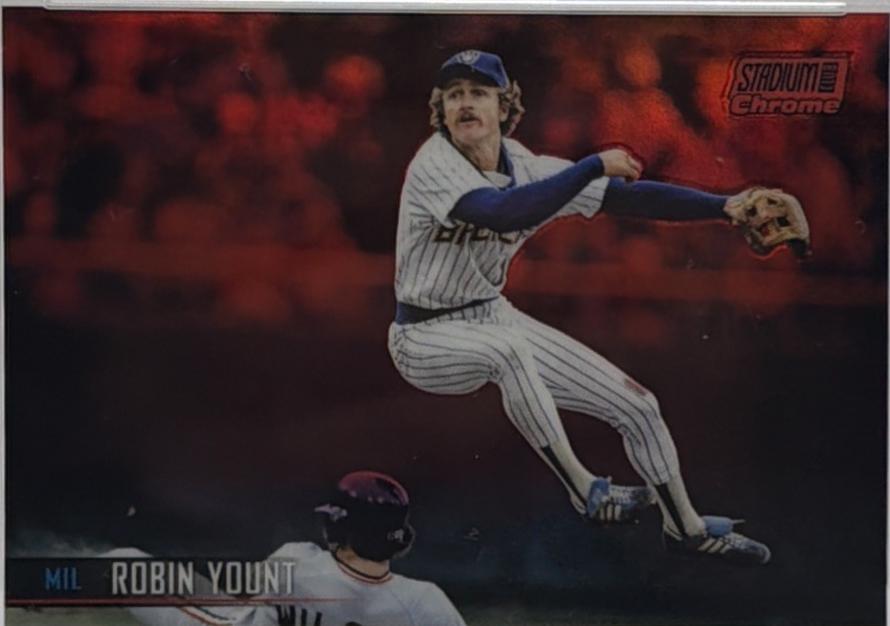 Robin Yount [Red Refractor] #253