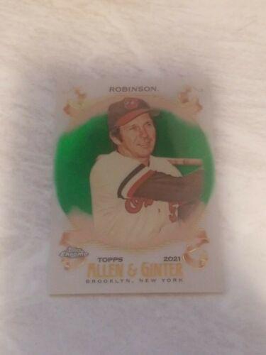 Brooks Robinson [Green Refractor] #83