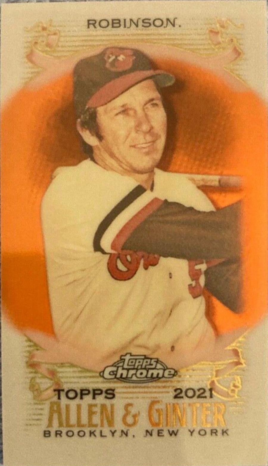 Brooks Robinson [Orange Refractor] #83