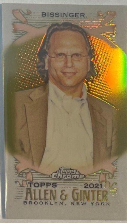 Buzz Bissinger [Mini Gold Refractor] #262
