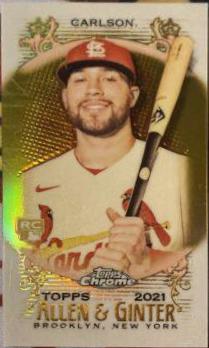 Dylan Carlson [Mini Gold Refractor] #125