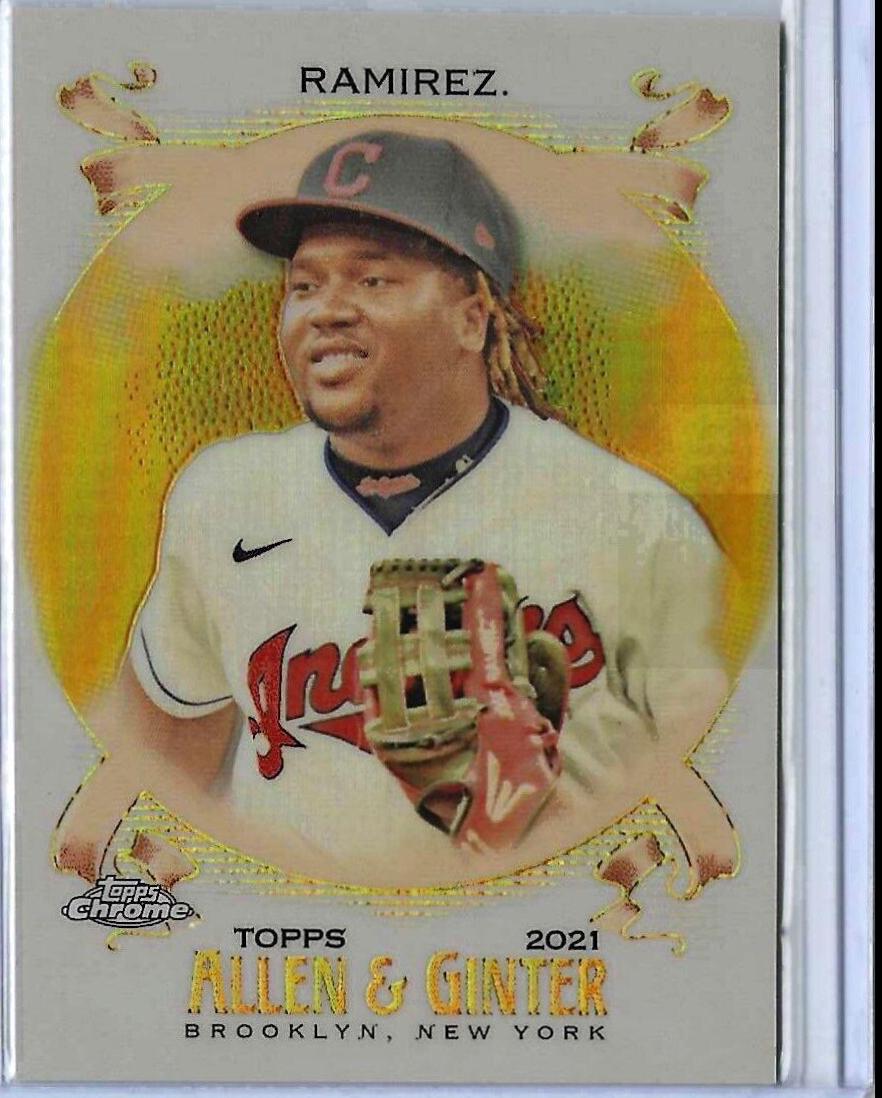 Jose Ramirez [Gold Refractor] #77