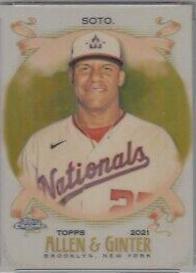 Juan Soto [Gold Refractor] #74