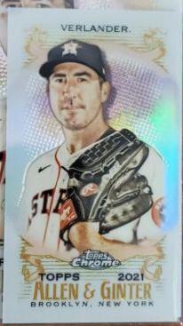 Justin Verlander [Refractor] #82