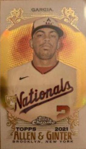 Luis Garcia [Mini Gold Refractor] #76