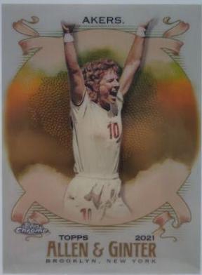 Michelle Akers [Gold Refractor] #221