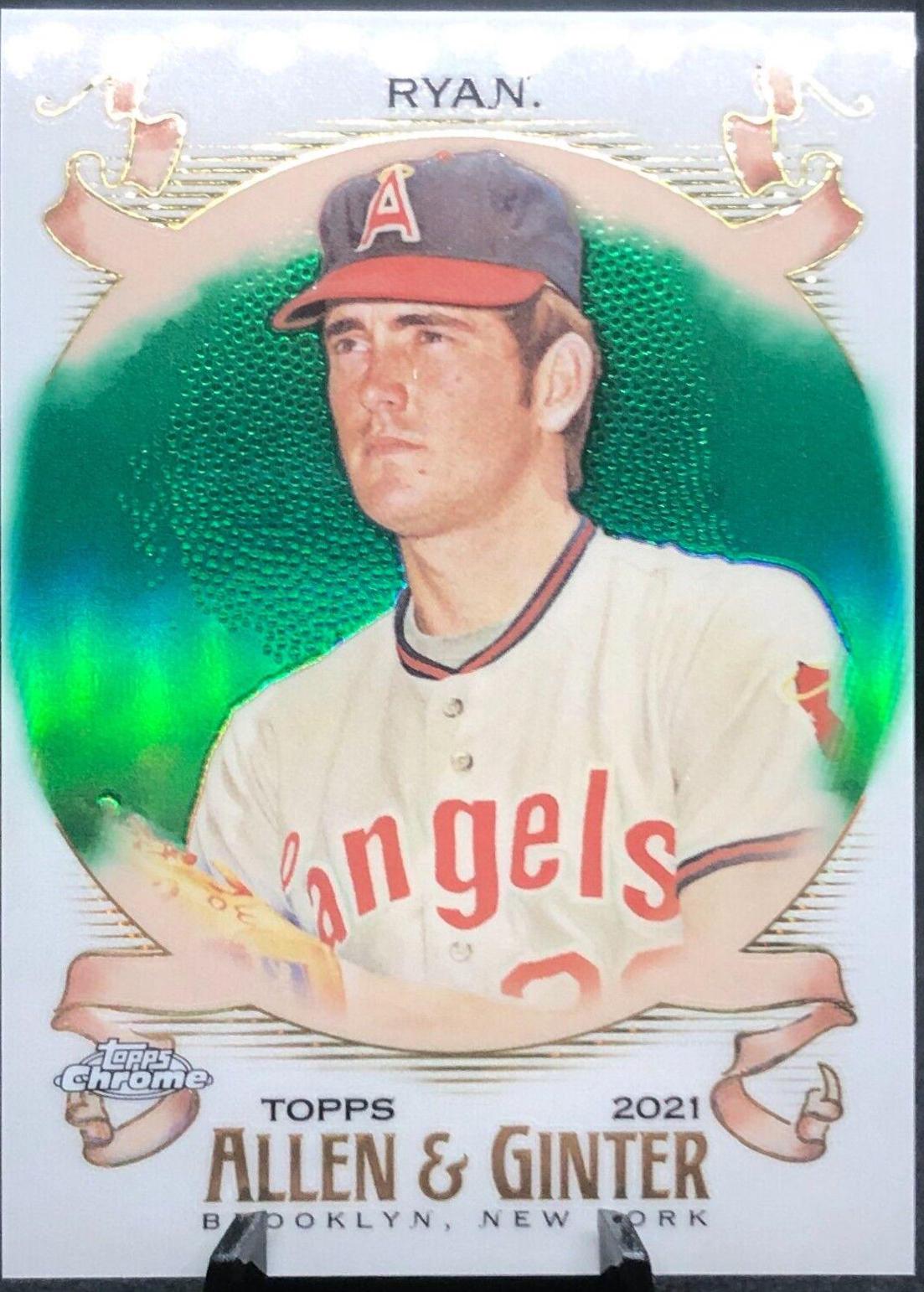 Nolan Ryan [Green Refractor] #40