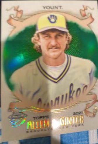 Robin Yount [Green Refractor] #22