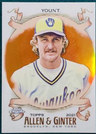 Robin Yount [Orange Refractor] #22