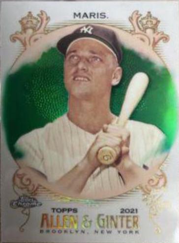 Roger Maris [Green Refractor] #235