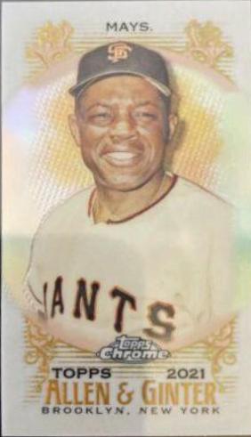 Willie Mays [Refractor] #96