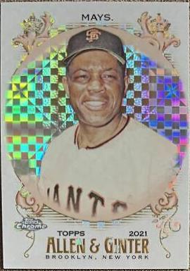 Willie Mays [Xfractor] #96