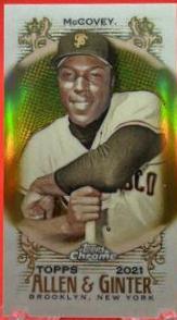 Willie McCovey [Mini Gold Refractor] #2