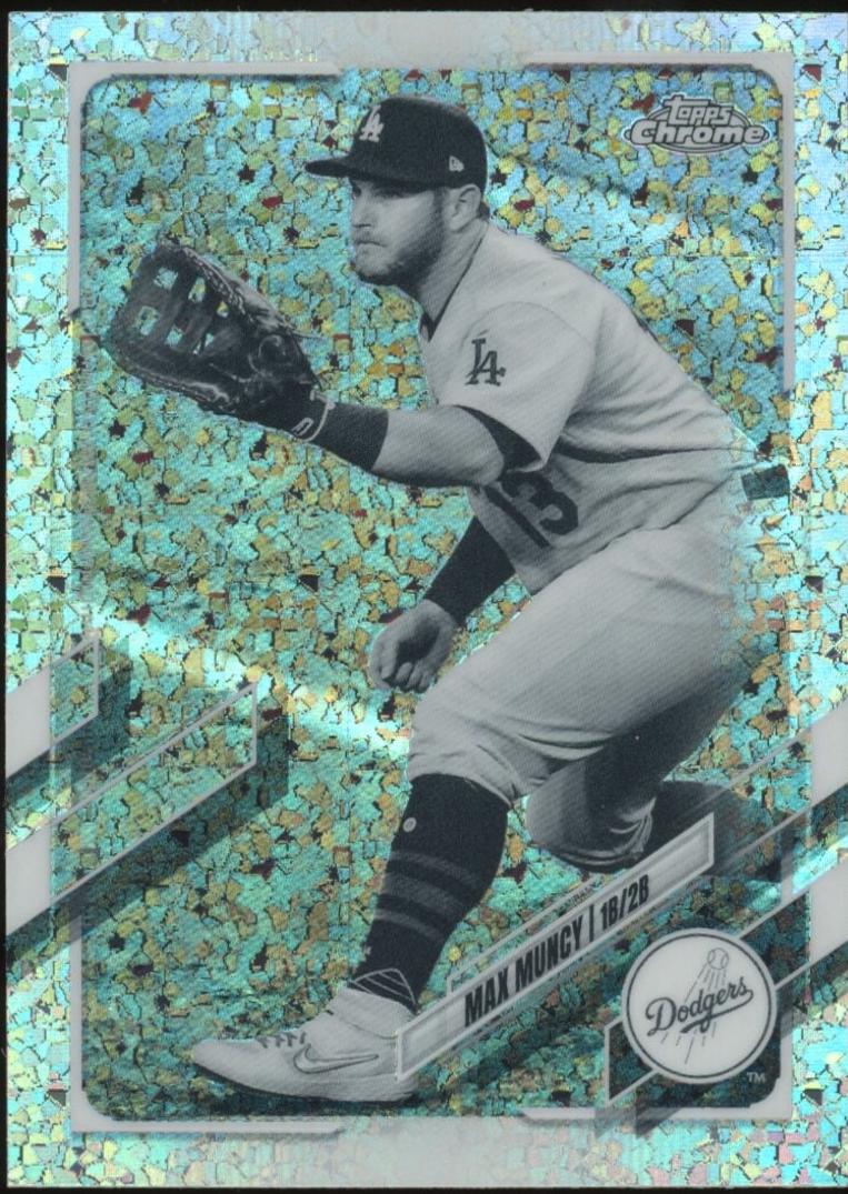Max Muncy [Black & White Mini Diamond Refractor] #173