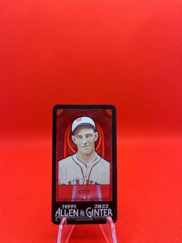 Mel Ott [Mini Stained Glass] #109