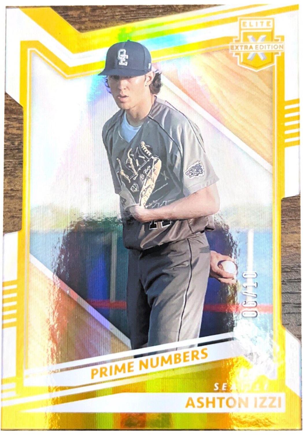 Ashton Izzi [Prime Numbers Gold Die Cut] #126