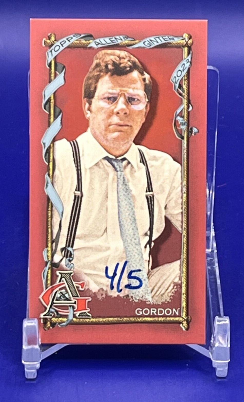 Kyle Gordon [Mini] #244