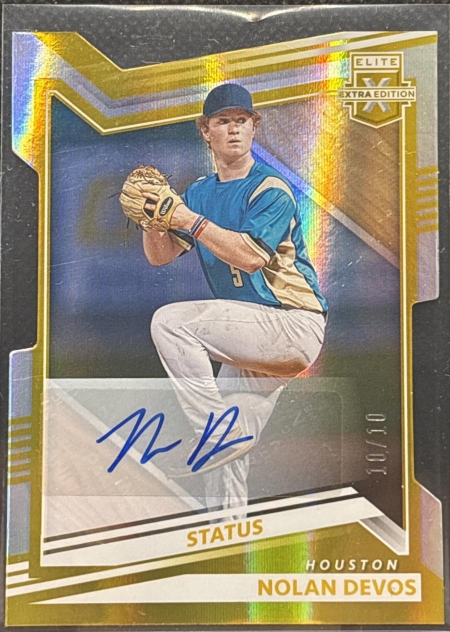 Nolan DeVos [Status Die Cut Gold] #163