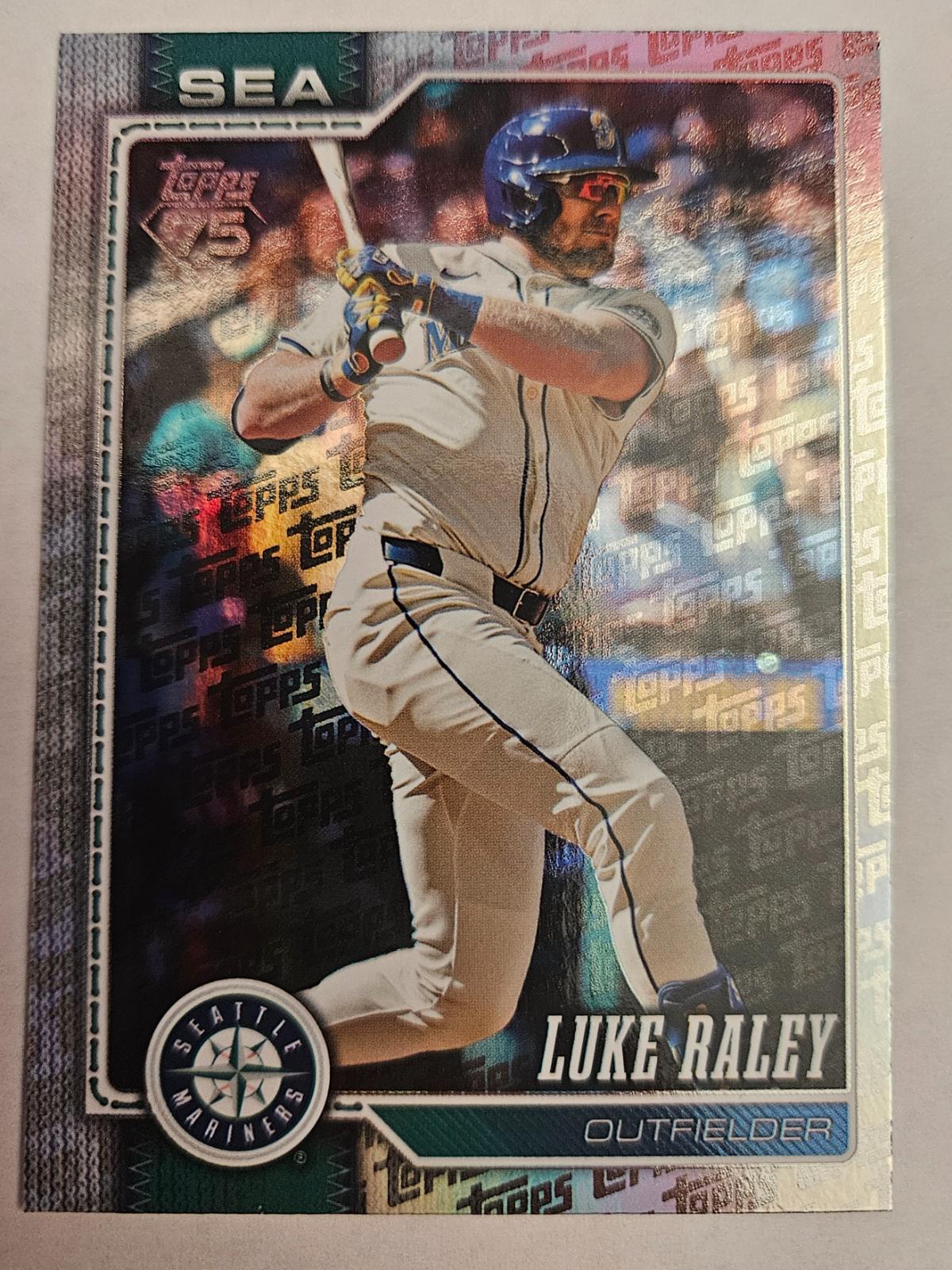 Luke Raley [Topps Foil Pattern] #142