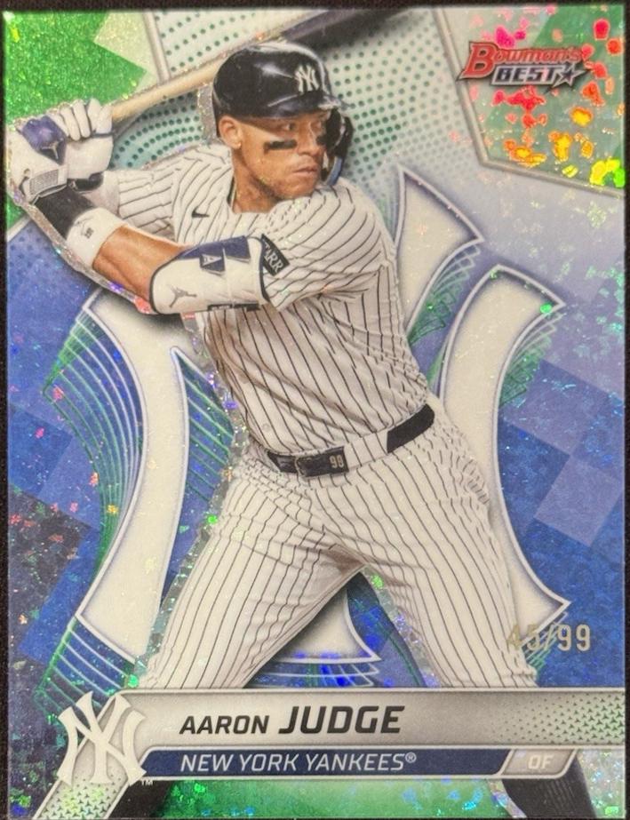 Aaron Judge [Green Mini-Diamond Refractor] #38