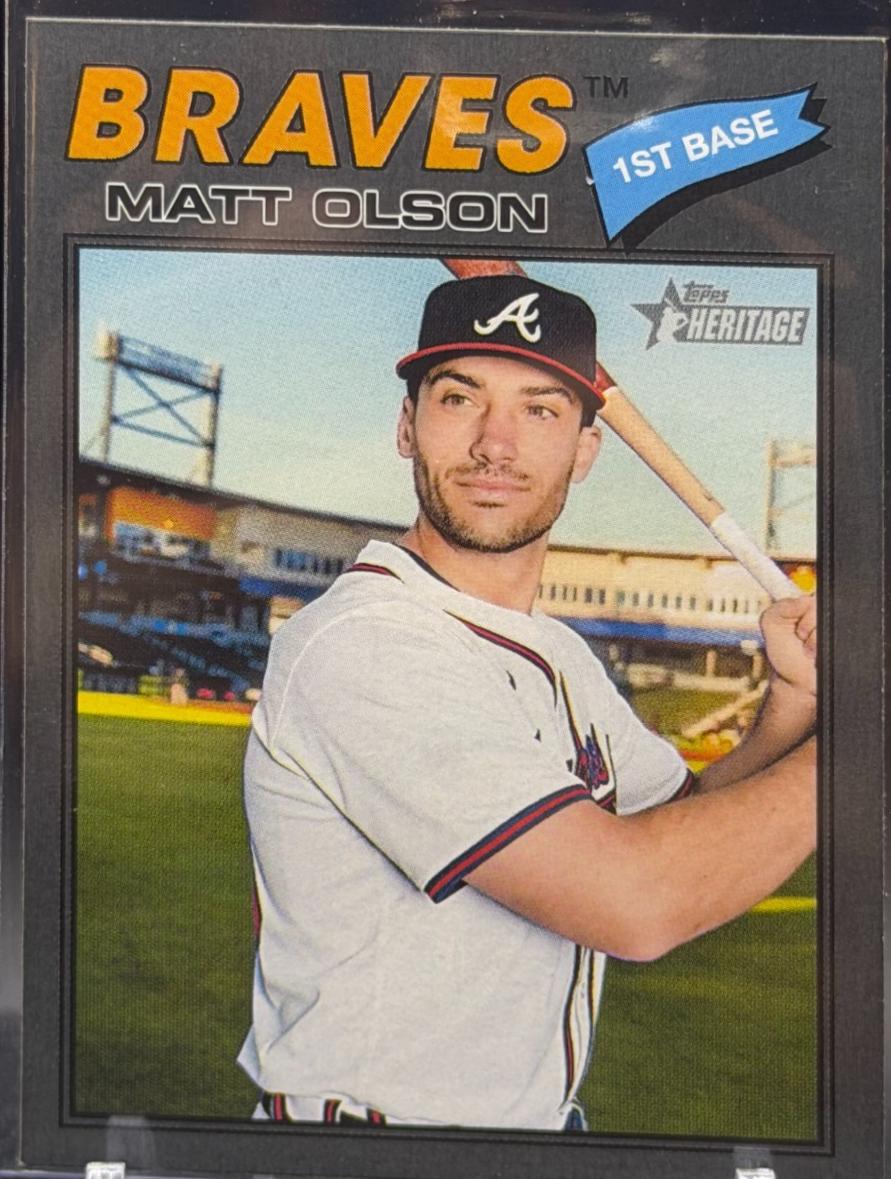 Matt Olson [Dark Gray Bordered] #194