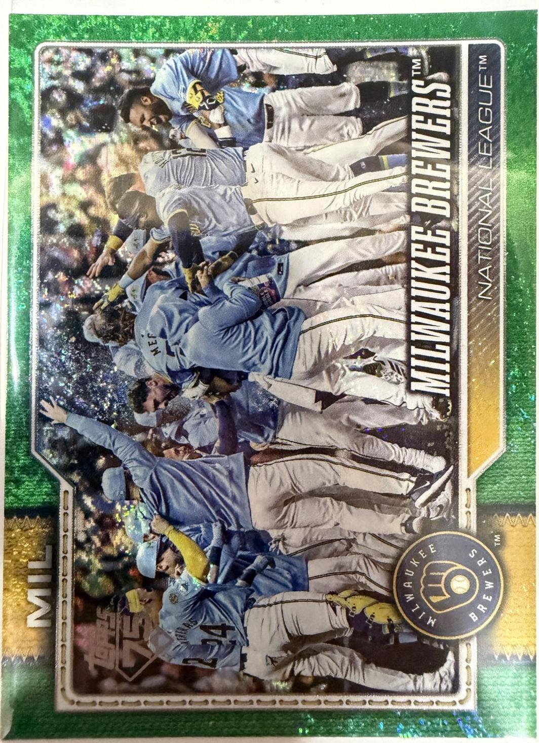 Milwaukee Brewers [Green Holo] #107