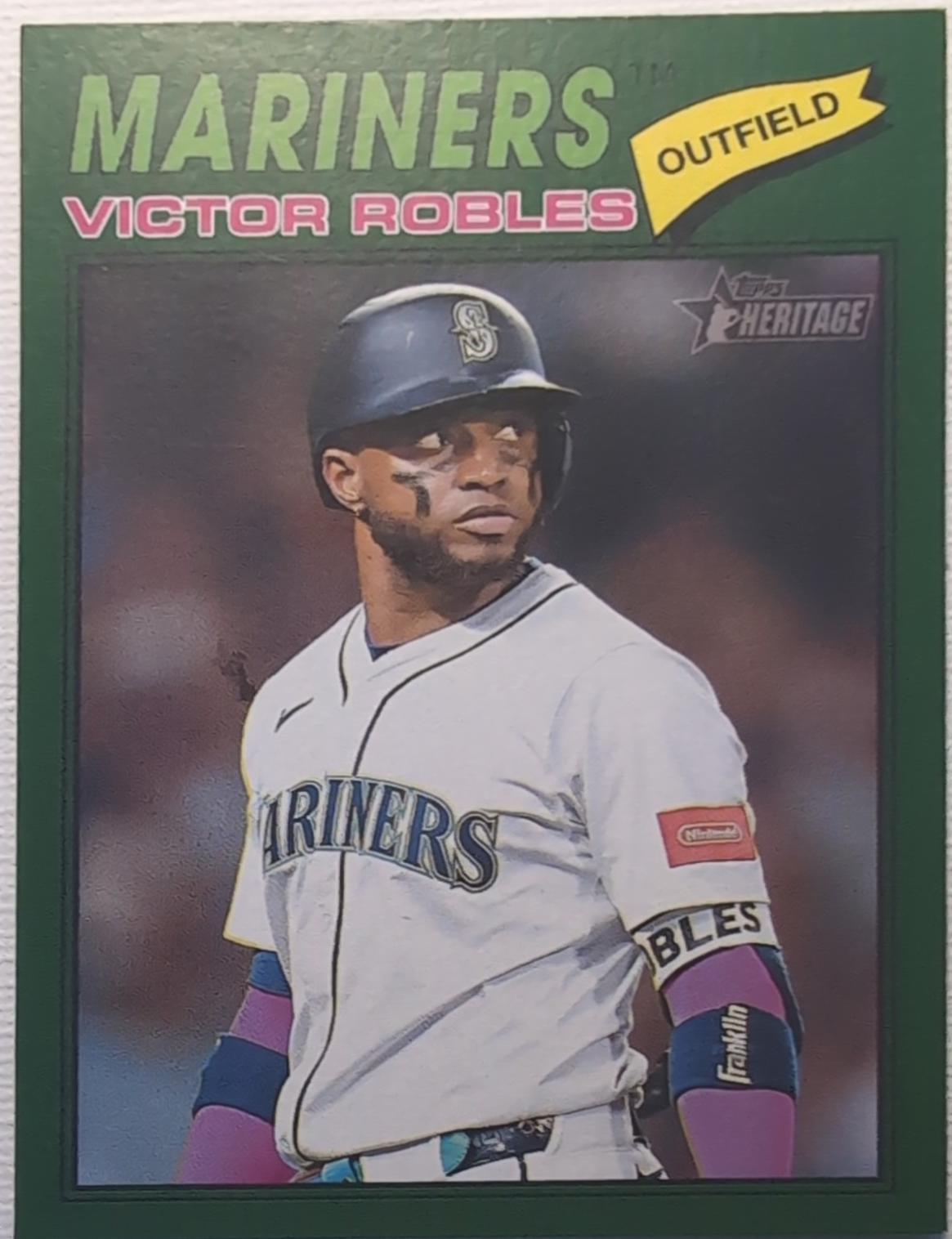 Victor Robles [Dark Green Bordered] #140