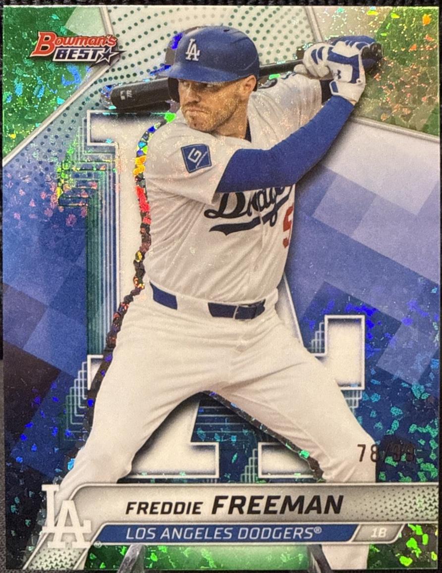 Freddie Freeman [Green Mini-Diamond Refractor] #52