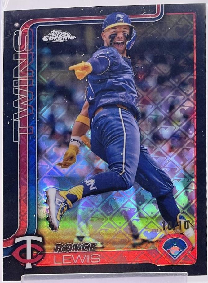 Royce Lewis [Black Refractor] #254