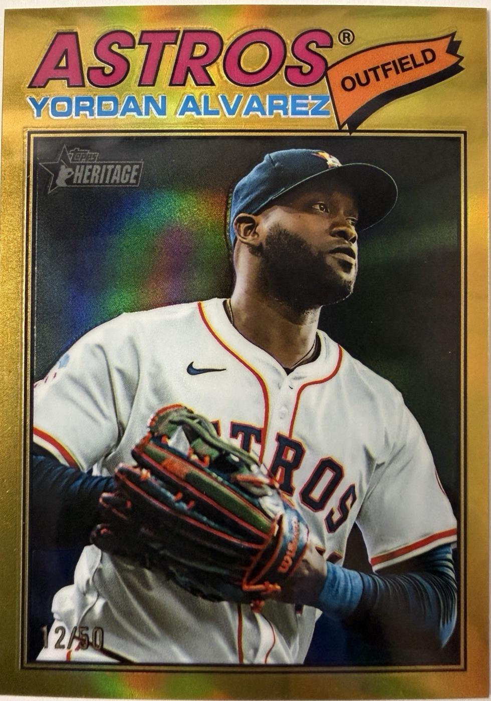 Yordan Alvarez [Gold Bordered Chrome] #25